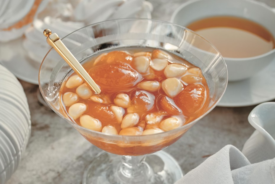 Фото рецепта Абрикосовое варенье с косточками