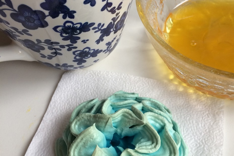 Фото рецепта Безе новогоднее