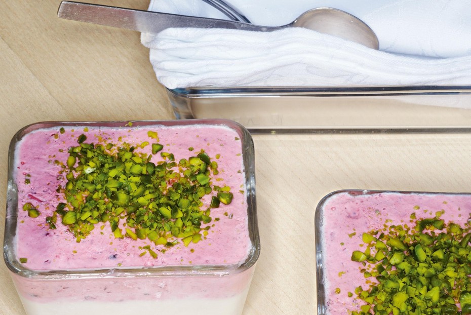 Фото рецепта Черника с творогом и медом