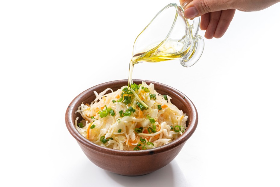 Фото рецепта Классическая хрустящая квашеная капуста