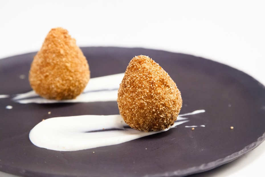 Фото рецепта Бразильские картофельные котлеты кошинья