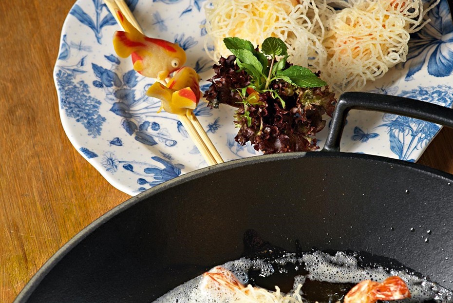 Фото рецепта Лапша с тигровыми креветками