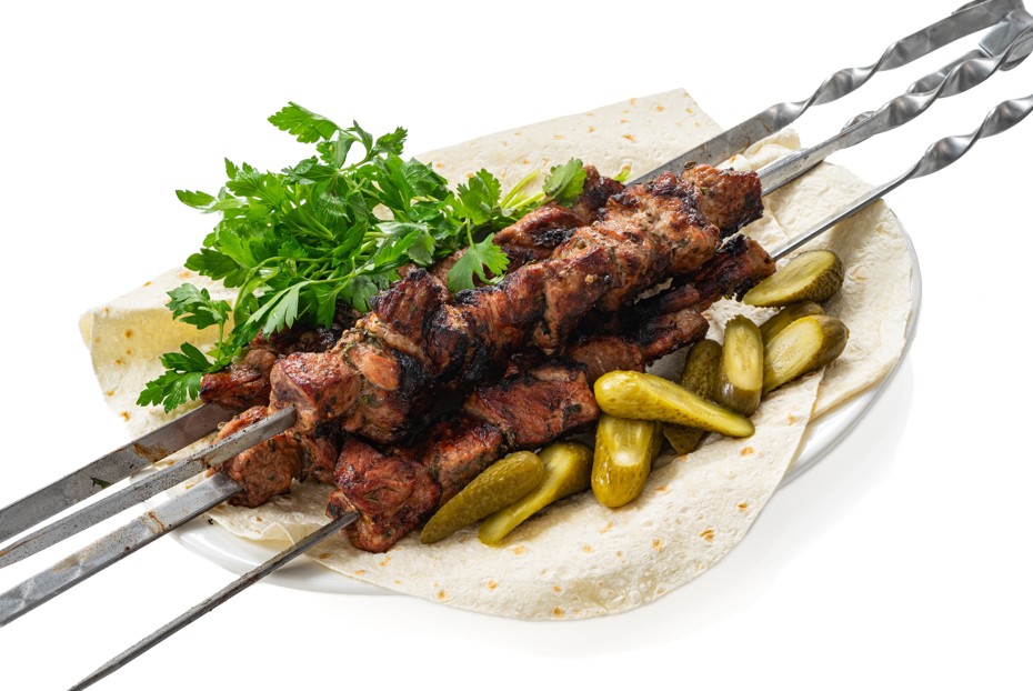 Фото рецепта Маринад для шашлыка с томатами и темным пивом