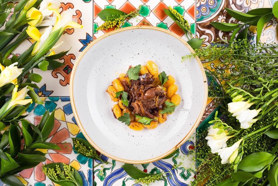 Фото рецепта Ньокки с бараньей голенью