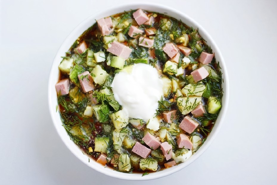 Фото рецепта Окрошка с картофелем и колбасой