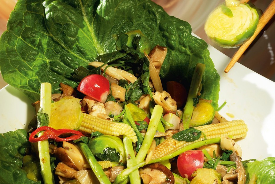 Фото рецепта Овощи в рыбно-луковом соусе