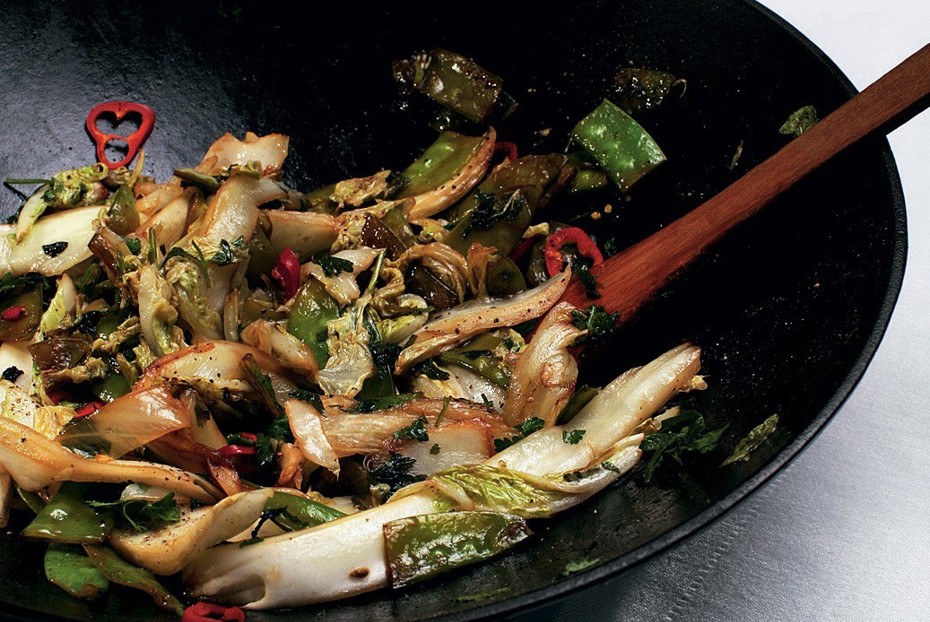 Фото рецепта Пекинская капуста с мятой и зеленым горошком