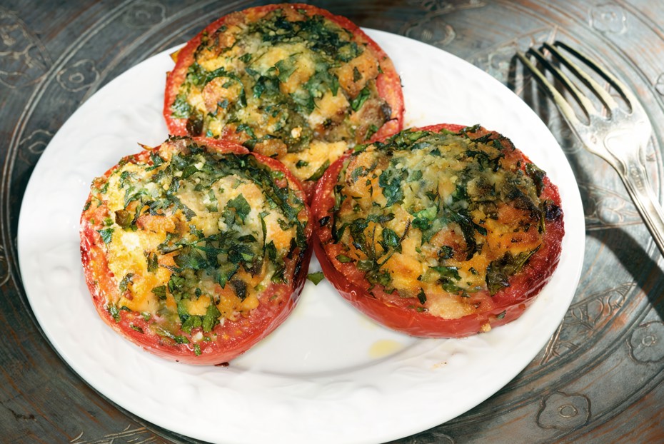 Фото рецепта Помидоры фаршированные семгой и каперсами