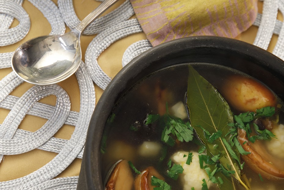 Фото рецепта Суп с угрем семьи Грейджой