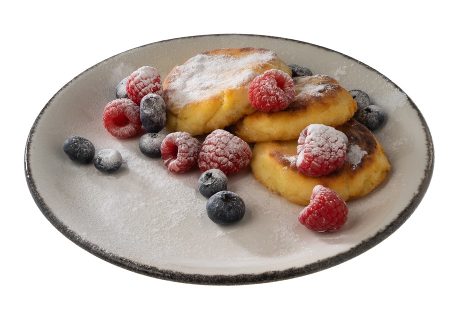 Фото рецепта Сырники с ягодами