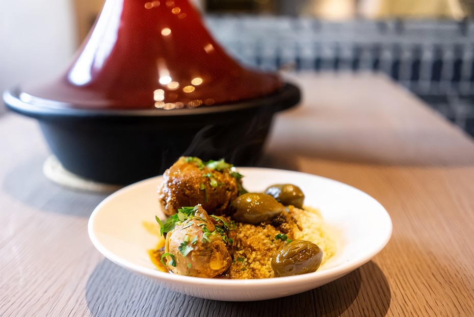 Фото рецепта Тажин с курицей и солеными лимонами