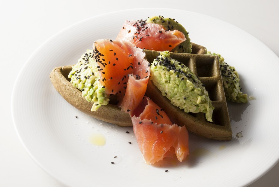 Фото рецепта Вафли-маття с лососем