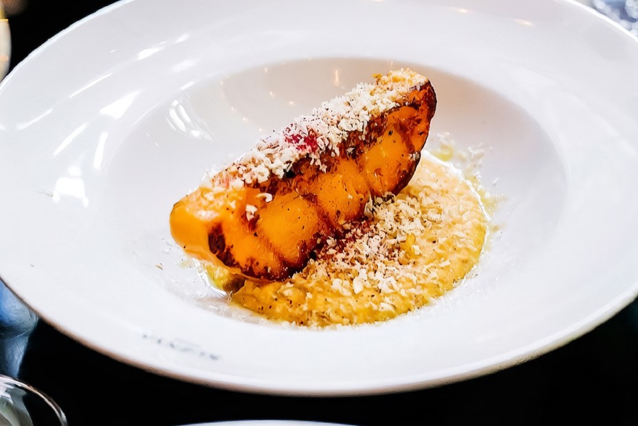 Фото рецепта Запеченная тыква с хумусом из тыквы