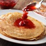 Фотография рецепта Арахисовые блины с клубничным вареньем автор Masha Potashova