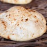 Фотография рецепта Бездрожжевые лепешки на сыворотке автор Abra Cadabra