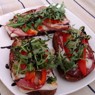 Фотография рецепта Брускетта с салями рукколой моцареллой и бальзамиком автор Анна Лаврентьева