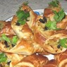 Фотография рецепта Грибные кулечки из слоеного теста автор Алена