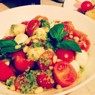 Фотография рецепта Капрезе с шариками моцареллы и соусом песто автор Ирма Абеле