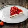 Фотография рецепта Песочный пирог с клубникой автор Ресторан LESNOY