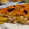 Фотография рецепта Пирог из слоеного теста с курицей и картофелем автор Ална Казавчинская