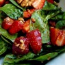 Фотография рецепта Салат с клубникой шпинатом и грецкими орехами автор Аноним Аноним