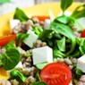 Фотография рецепта Салат с пророщенной зеленой гречкой томатами и сыром фета автор Ekaterina Gusakova