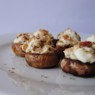 Фотография рецепта Шампиньоны фаршированные беконом под сырной корочкой автор Анна Ильющенко