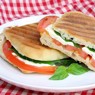 Фотография рецепта Сэндвичи с копченой моцареллой автор maximsemin