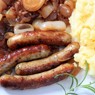 Фотография рецепта Сосиски с луковой подливкой автор Саша Давыденко