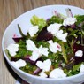 Фотография рецепта Свекольный салат с рукколой и козьим сыром автор Александра Наволоцкая