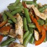 Фотография рецепта Теплый салат с курицей перцем и стручковой фасолью автор Анастасия Головань
