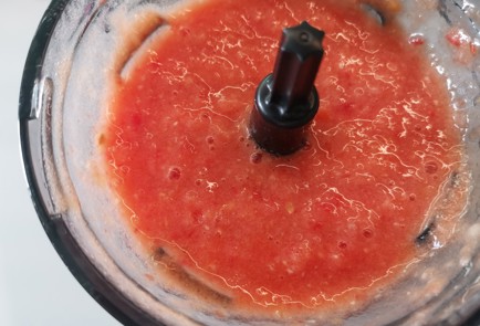 Фото шага рецепта Аджика из помидоров 190494 шаг 3  