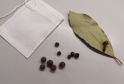 Фото шага рецепта Аджика из помидоров 190494 шаг 5  