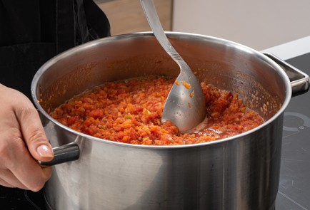 Фото шага рецепта Аджика с яблоками 174483 шаг 6  