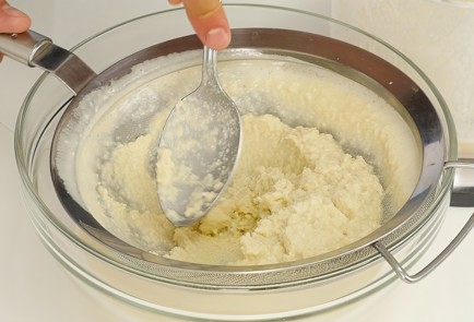 Фото шага рецепта Холодный суп ахобланко 93265 шаг 9  