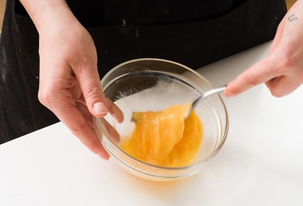 Фото шага рецепта Американское сырное печенье 151983 шаг 3  