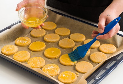 Фото шага рецепта Американское сырное печенье 151983 шаг 8  