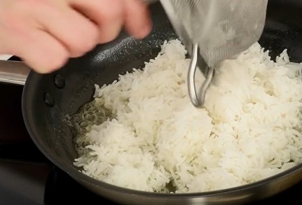 Фото шага рецепта Армянская фаршированная курица амич 125310 шаг 2  