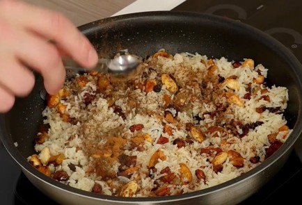 Фото шага рецепта Армянская фаршированная курица амич 125310 шаг 6  