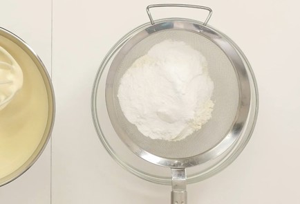 Фото шага рецепта Ангельский бисквит 125173 шаг 5  