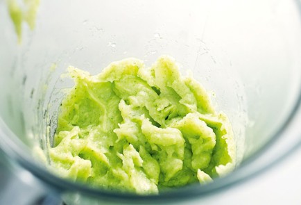 Фото шага рецепта Английские котлеты с лососем брокколи и картофельным пюре 27215 шаг 4