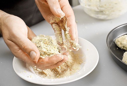 Фото шага рецепта Английские котлеты с лососем брокколи и картофельным пюре 27215 шаг 6