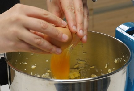 Фото шага рецепта Апельсиновый кекс 138962 шаг 3  