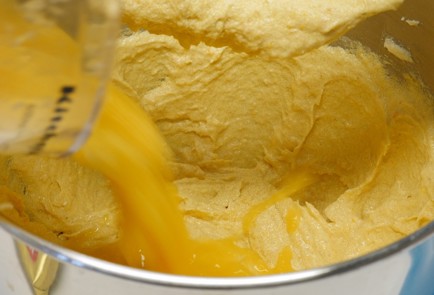 Фото шага рецепта Апельсиновый кекс 138962 шаг 4  