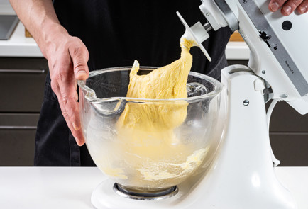 Фото шага рецепта Апельсиновый кулич 191572 шаг 5  