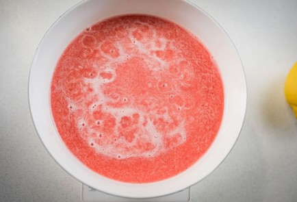 Фото шага рецепта Арбузномаковый сироп для блинчиков и панкейков 187018 шаг 3  