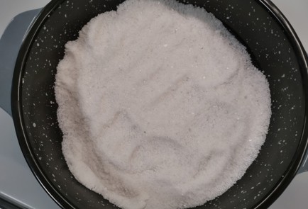 Фото шага рецепта Ароматная курица в духовке 175521 шаг 8  