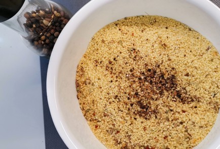 Фото шага рецепта Ароматный кускус с томатами и чесноком 153030 шаг 3