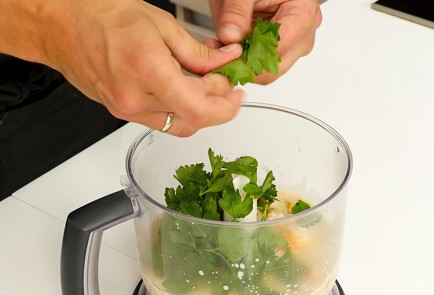 Фото шага рецепта Ароматный кремсуп из тыквы с семечками 93774 шаг 3  