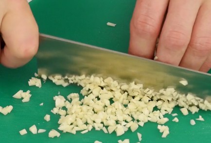 Фото шага рецепта Португальский хлебный суп асорда 125380 шаг 2  